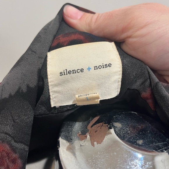 Silence  + Noise light floral blazer - Picture 2 of 2